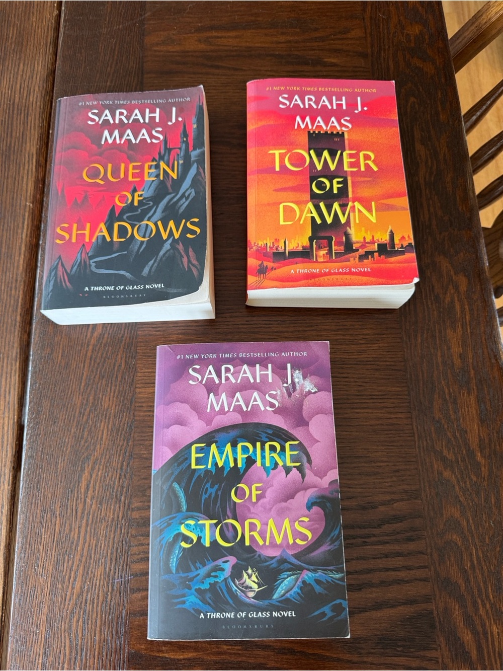 Books 5/6/7 of Throne of Glass series in Paperback, read once, Sarah j Maas 🌙